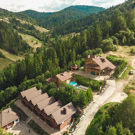 Villa Alpiyka Slavske Esterno foto