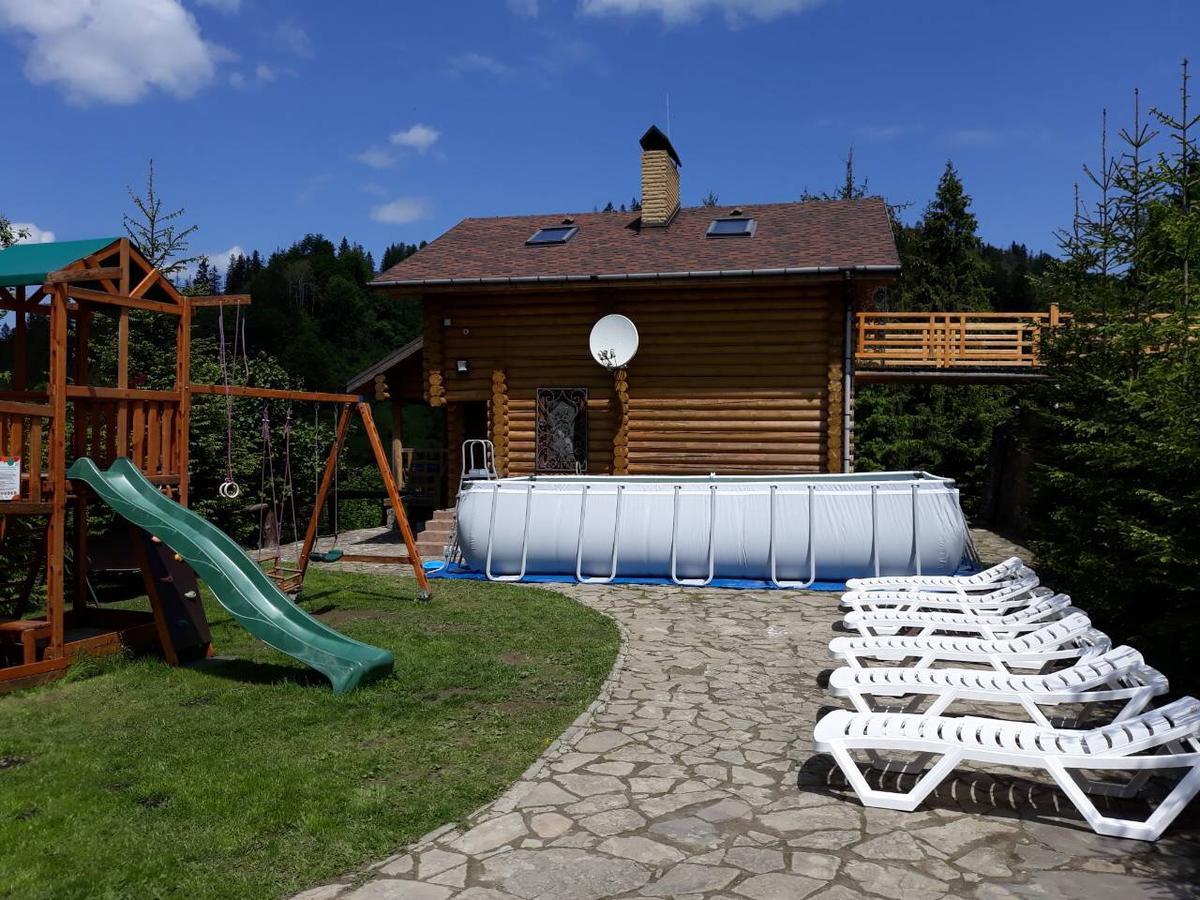 Villa Alpiyka Slavske Esterno foto